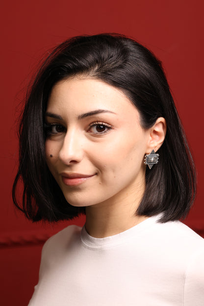 earring 1